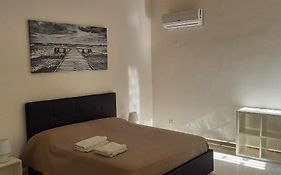 Di Fronzo Guest House T